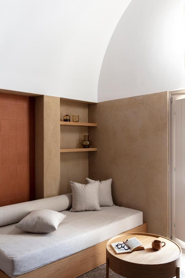 Hotel Ethos Suites Fira, Santorini