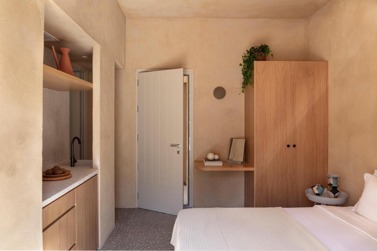 Ethos Suites Fira, Santorini Hotel *
