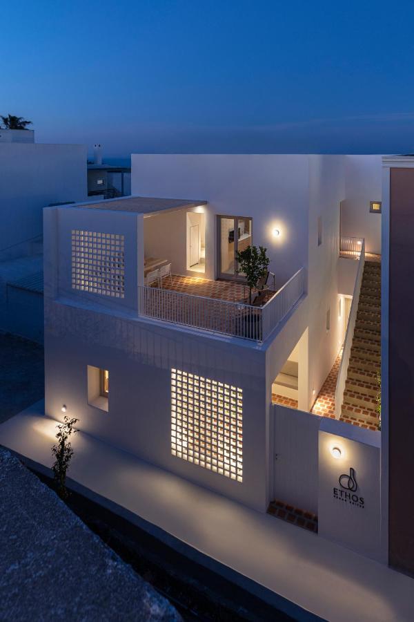 Hotel Ethos Suites Fira, Santorini